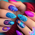 Artificial nails with floral designs 
Maetiva