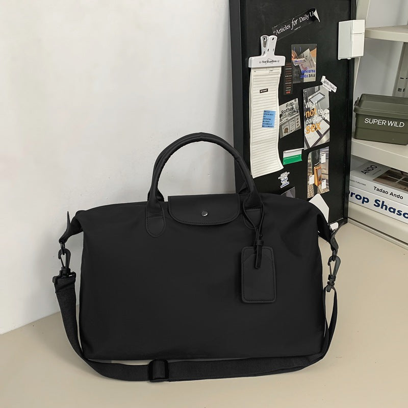 Ladies exclusive and versatile travel bag 
Maetiva