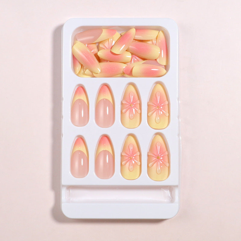 Artistic Press-On Nail Set with Floral Accents 
Maetiva