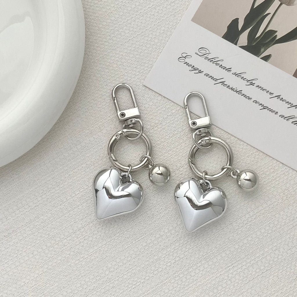 Chic Heart Charm Keychain 
Maetiva