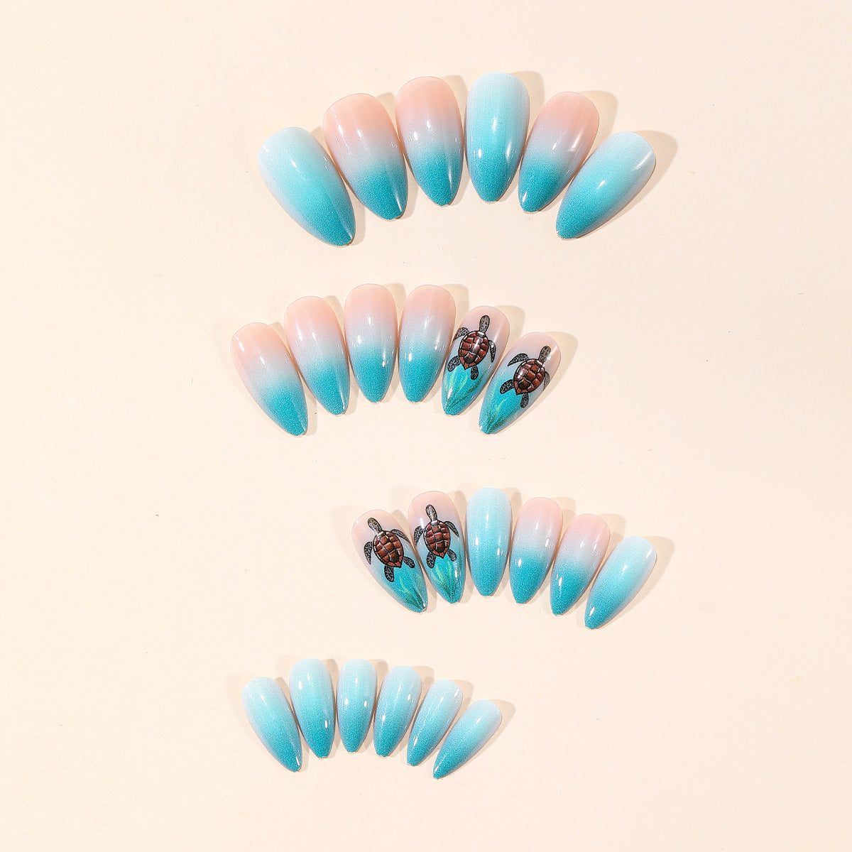 Adhesive Nail Tips 
Maetiva