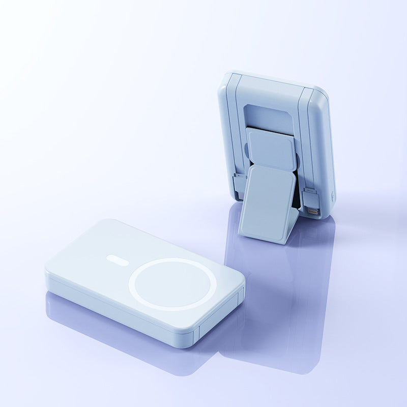 Portable Wireless Powerbank with Integrated Stand 
Maetiva