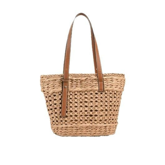 Handbag with Elegant Woven Design 
Maetiva