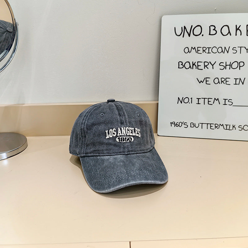 Women's Vintage-Inspired Fabric Baseball Cap 
Maetiva