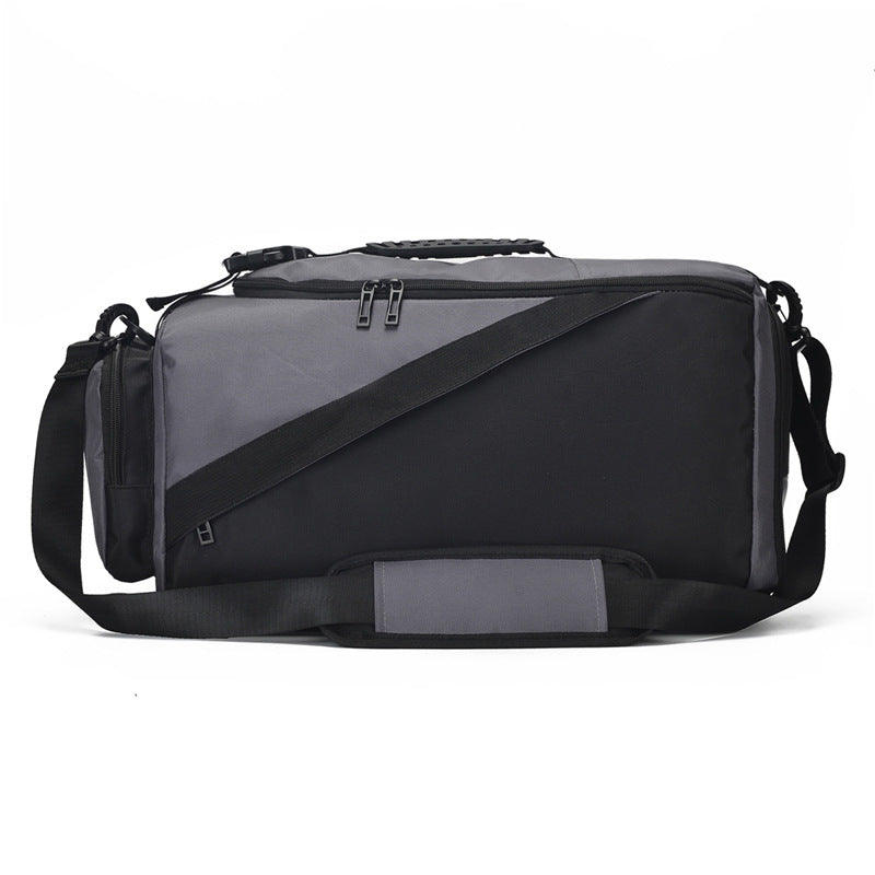 Men's Multifunctional Sports and Travel Bag 
Maetiva