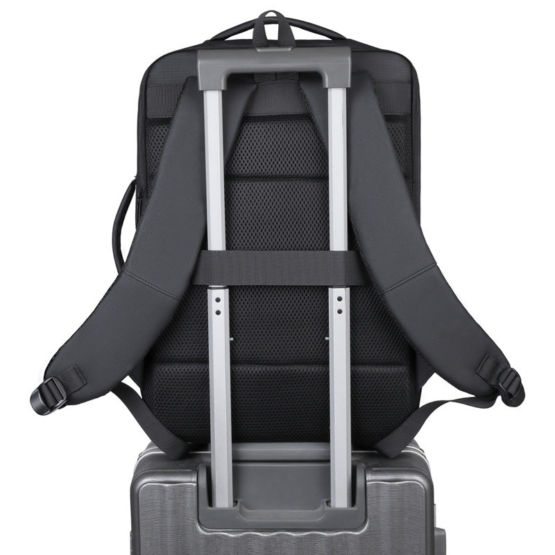 Modern Professional Daypack 
Maetiva