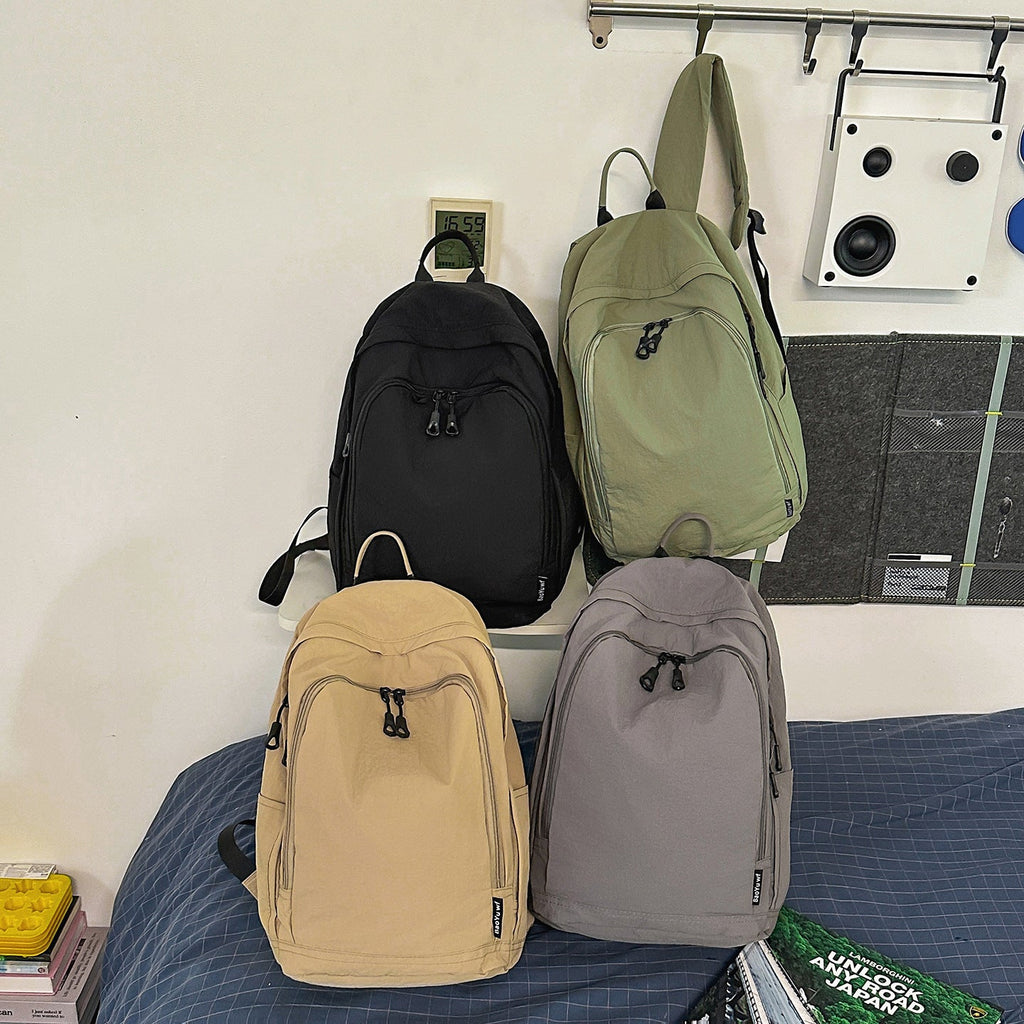 Ergonomic Structured Backpack 
Maetiva