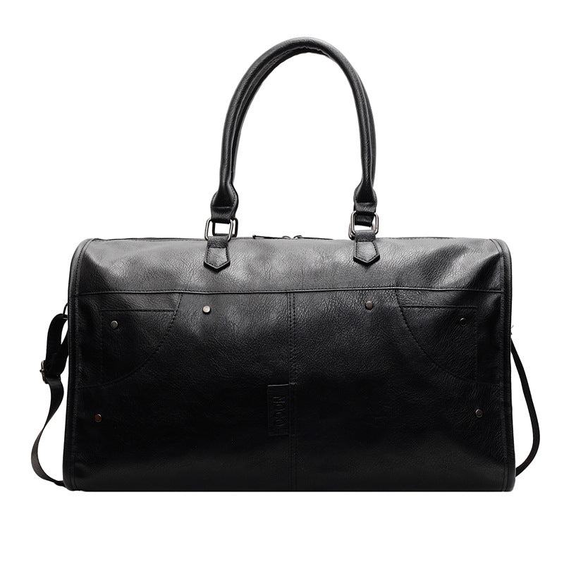 Elegant and Spacious Travel Bag Made of Durable Faux Leather 
Maetiva