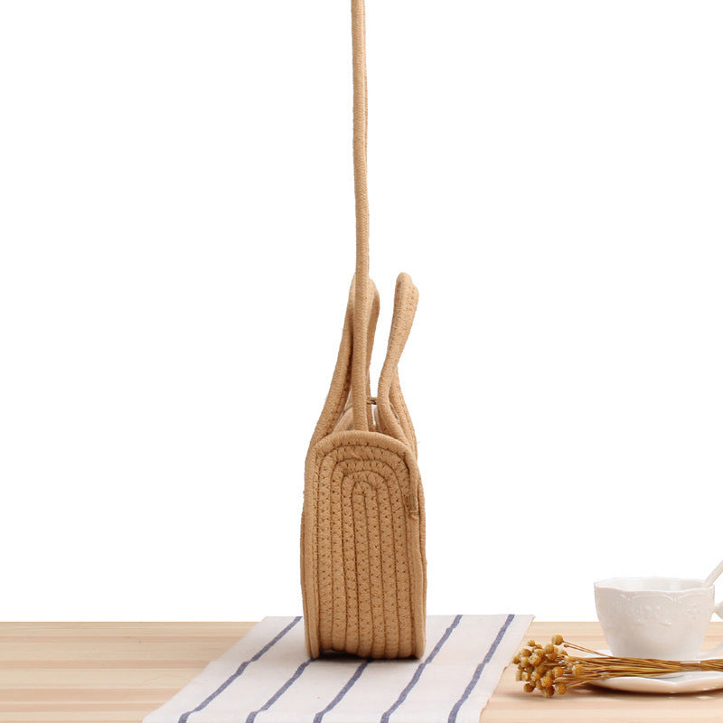 Round Macrame Shoulder Bag 
Maetiva