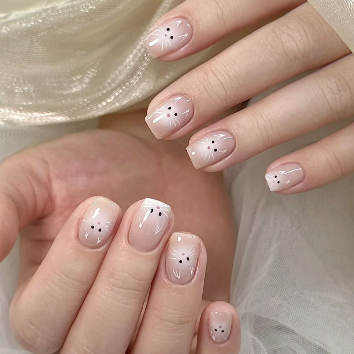 Ombre Glossy Press-On Nail Extensions 
Maetiva