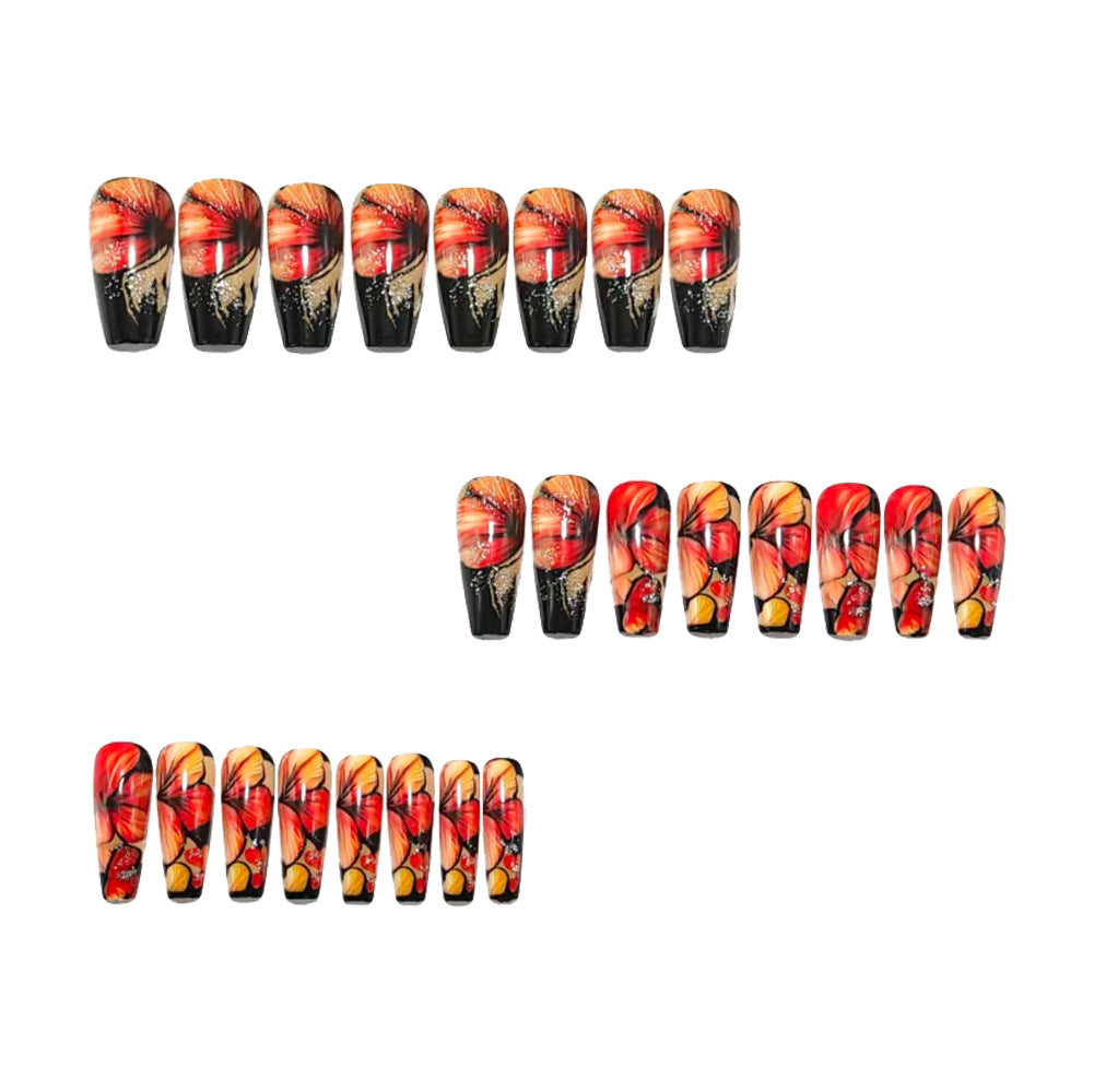 Artificial Nails In Elegant Flower Design 
Maetiva