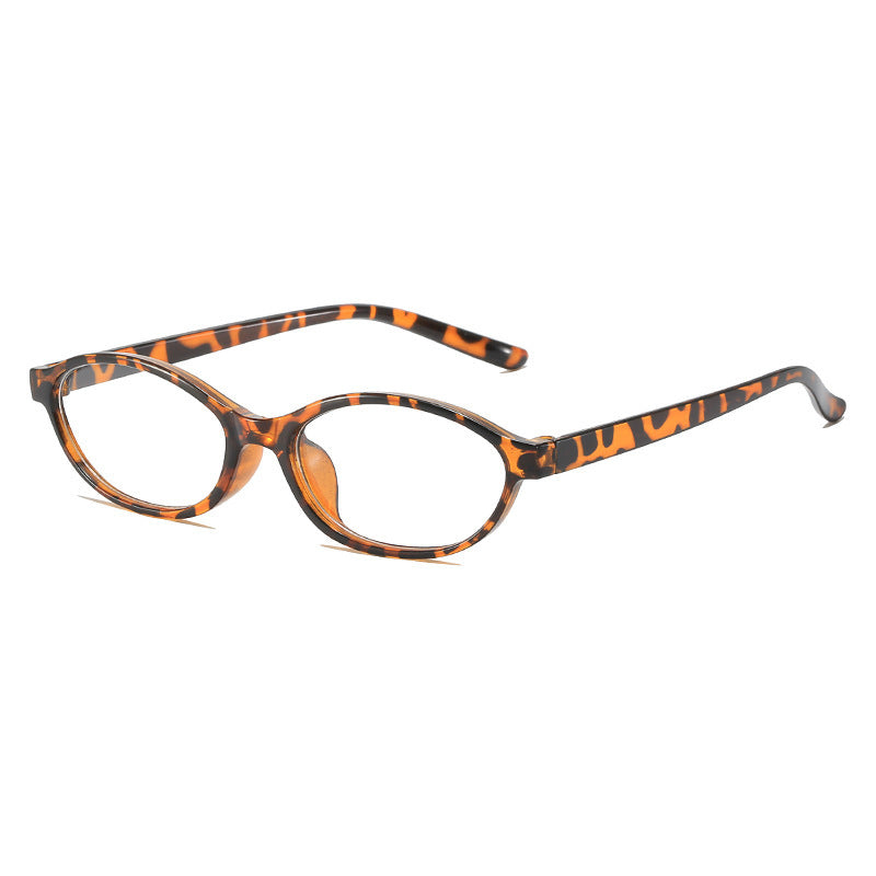 Fashionable Cat-Eye Glasses 
Maetiva