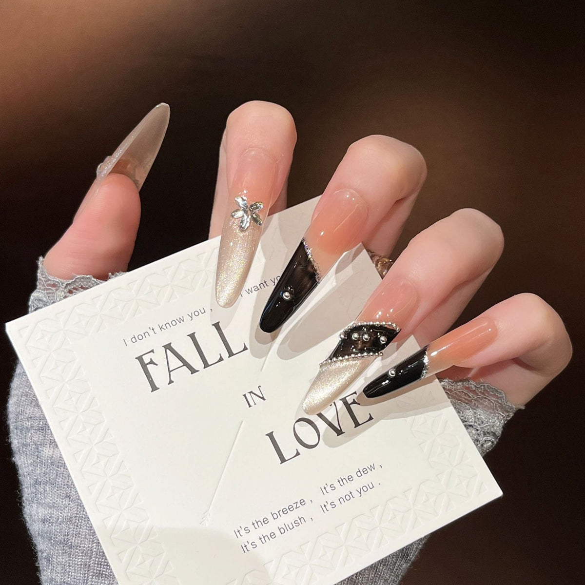 Glamorous Crystal-Studded Stiletto Press-On Nails 
Maetiva