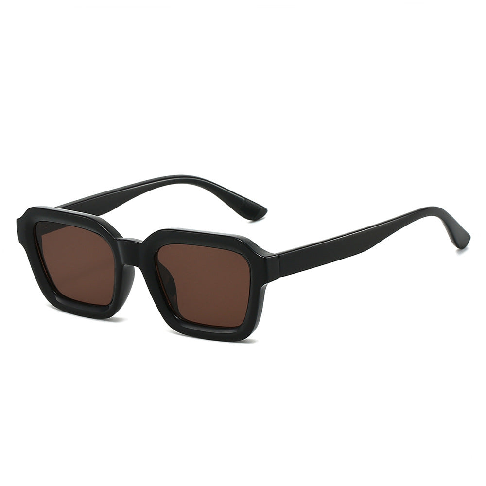 Trendy Geometric Frame Sunglasses 
Maetiva