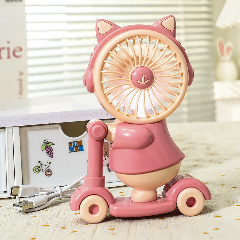Ladies portable hand fan with cute animal design 
Maetiva