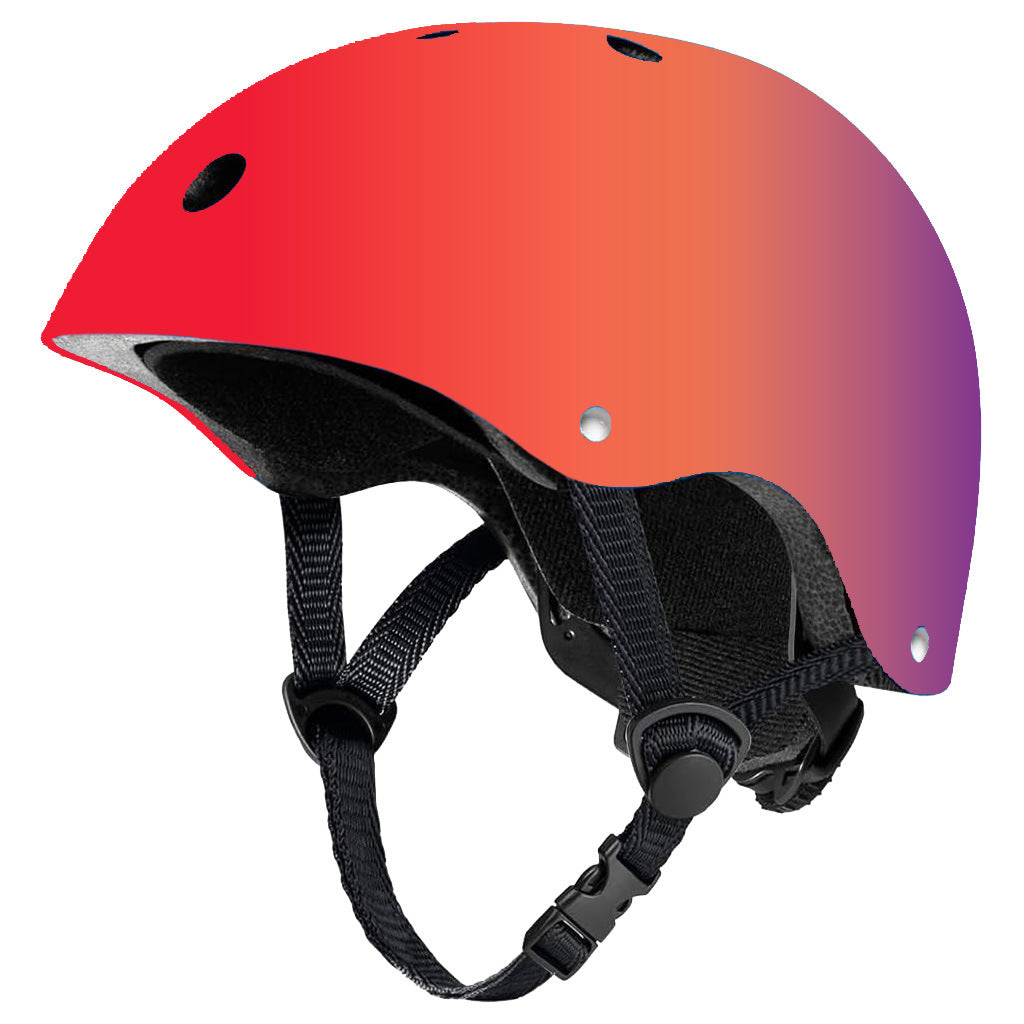 Graffiti-Style Skate Protective Helmet 
Maetiva