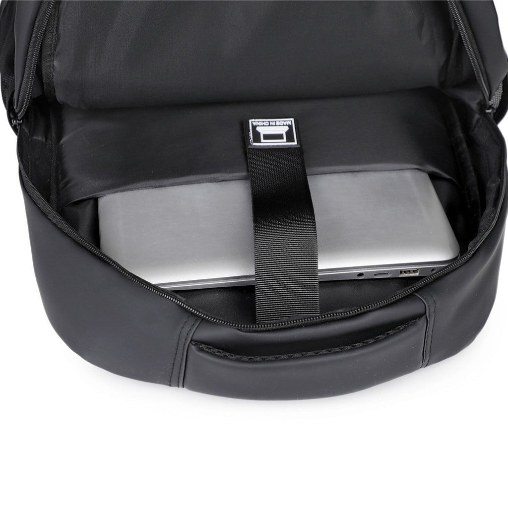 Sleek Ergonomic Travel Backpack 
Maetiva