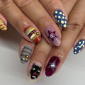 Artificial nails with creative patterns and unique details 
Maetiva