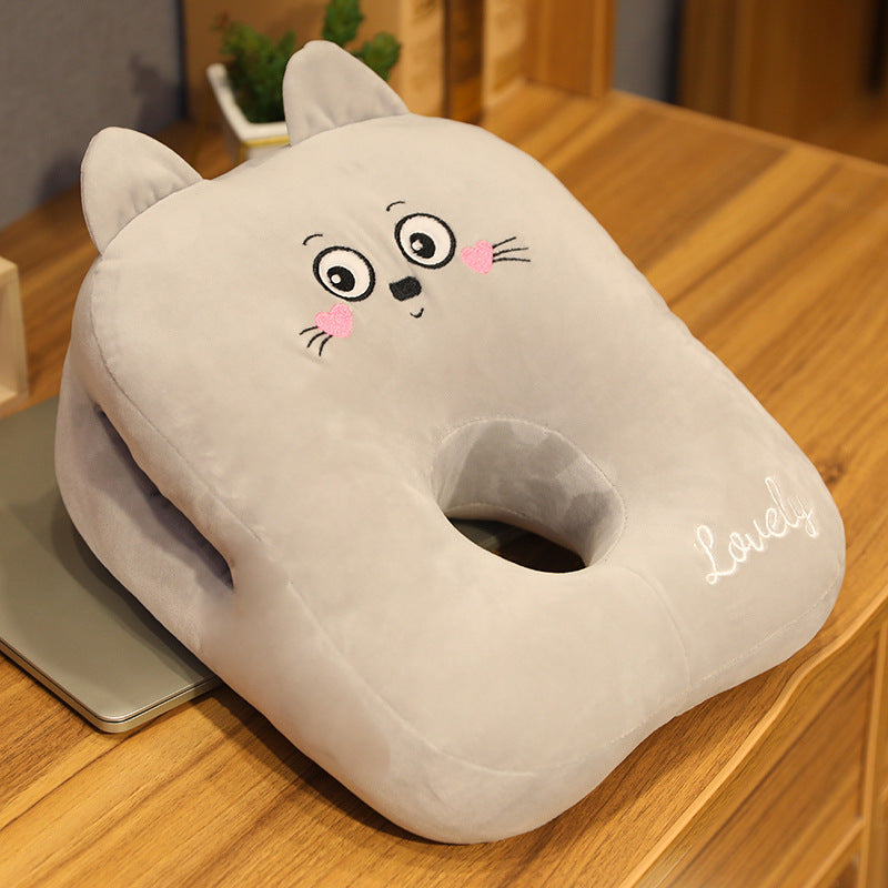 Ergonomic pillow in cactus design 
Maetiva