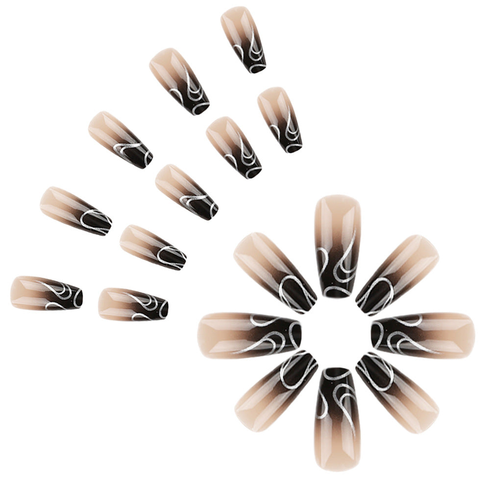 Artistic Long-Lasting Gel Nail Extensions 
Maetiva