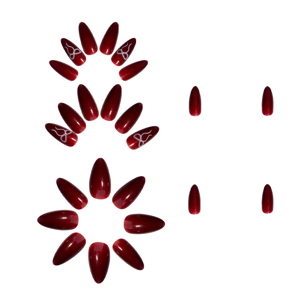 Acrylic nail set with elegant arch design 
Maetiva