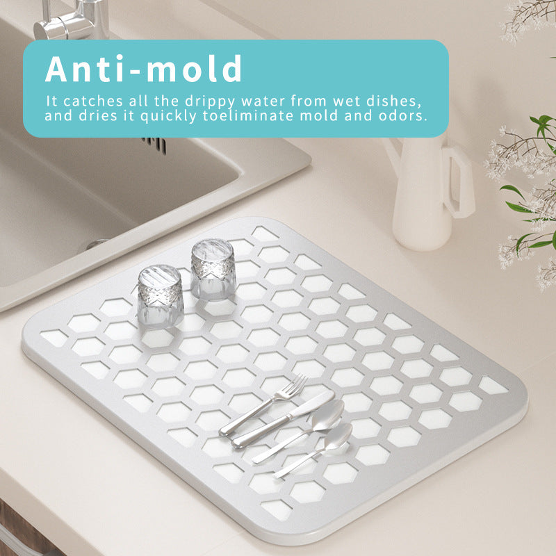 Honeycomb Design Drying Mat 
Maetiva