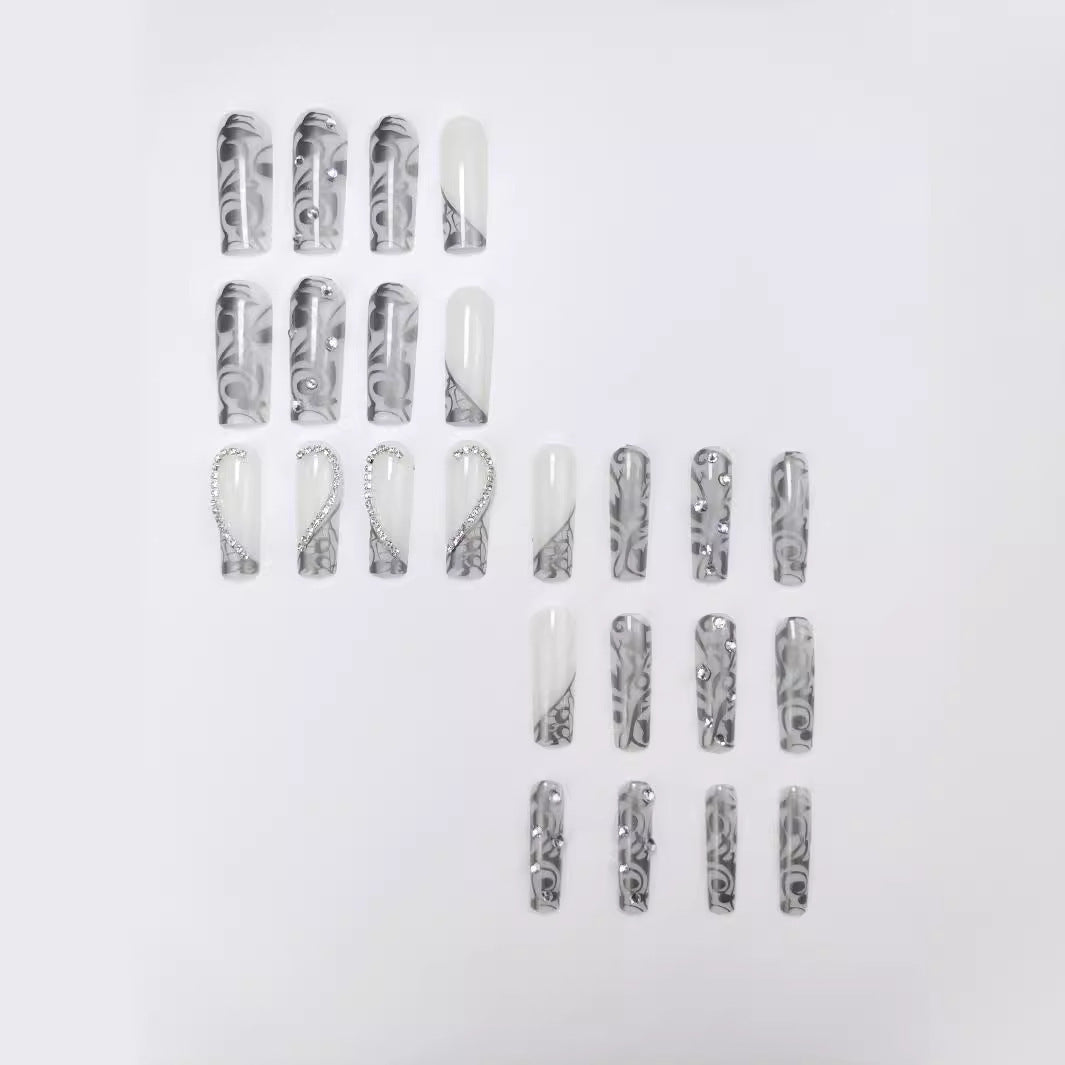 Artificial nails with modern night motif 
Maetiva