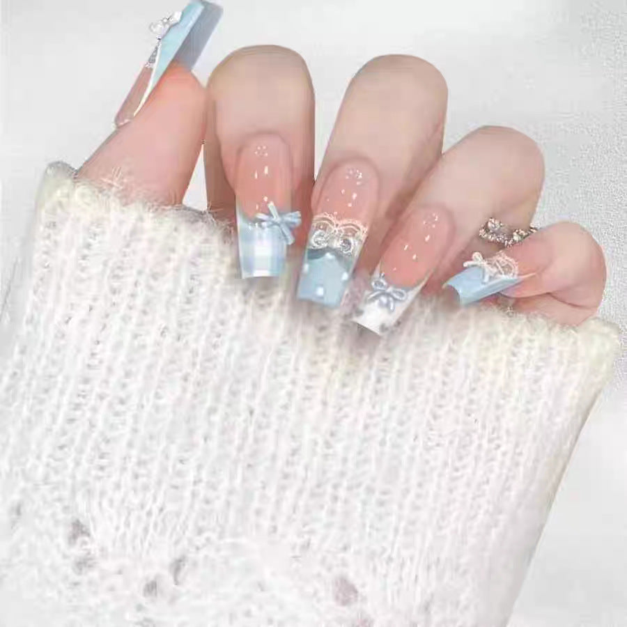 Ombre Glossy Press-On Nail Extensions 
Maetiva