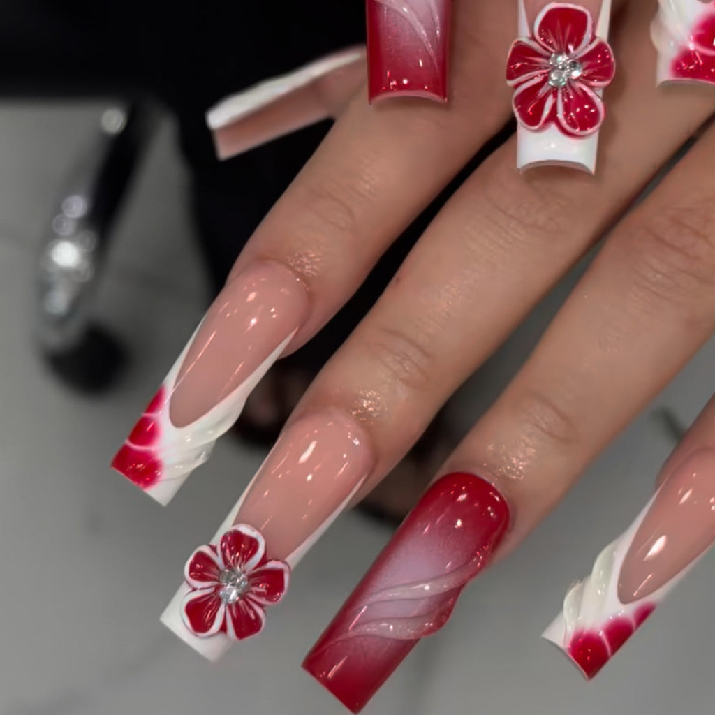 Floral Accent Nail Art Extensions 
Maetiva