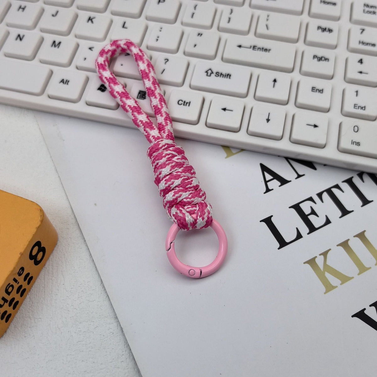 Keychain Lanyard 
Maetiva