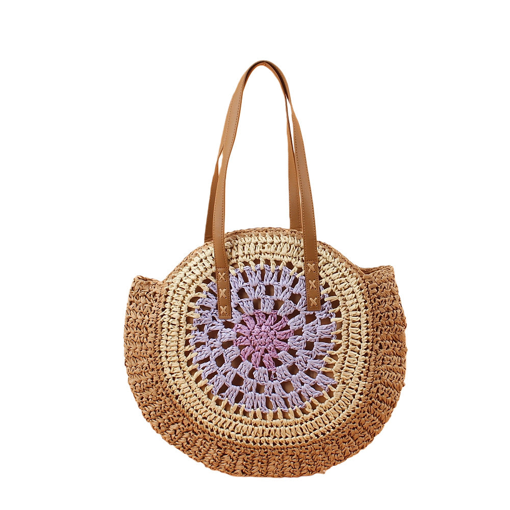Handcrafted beach bag with unique texture design 
Maetiva