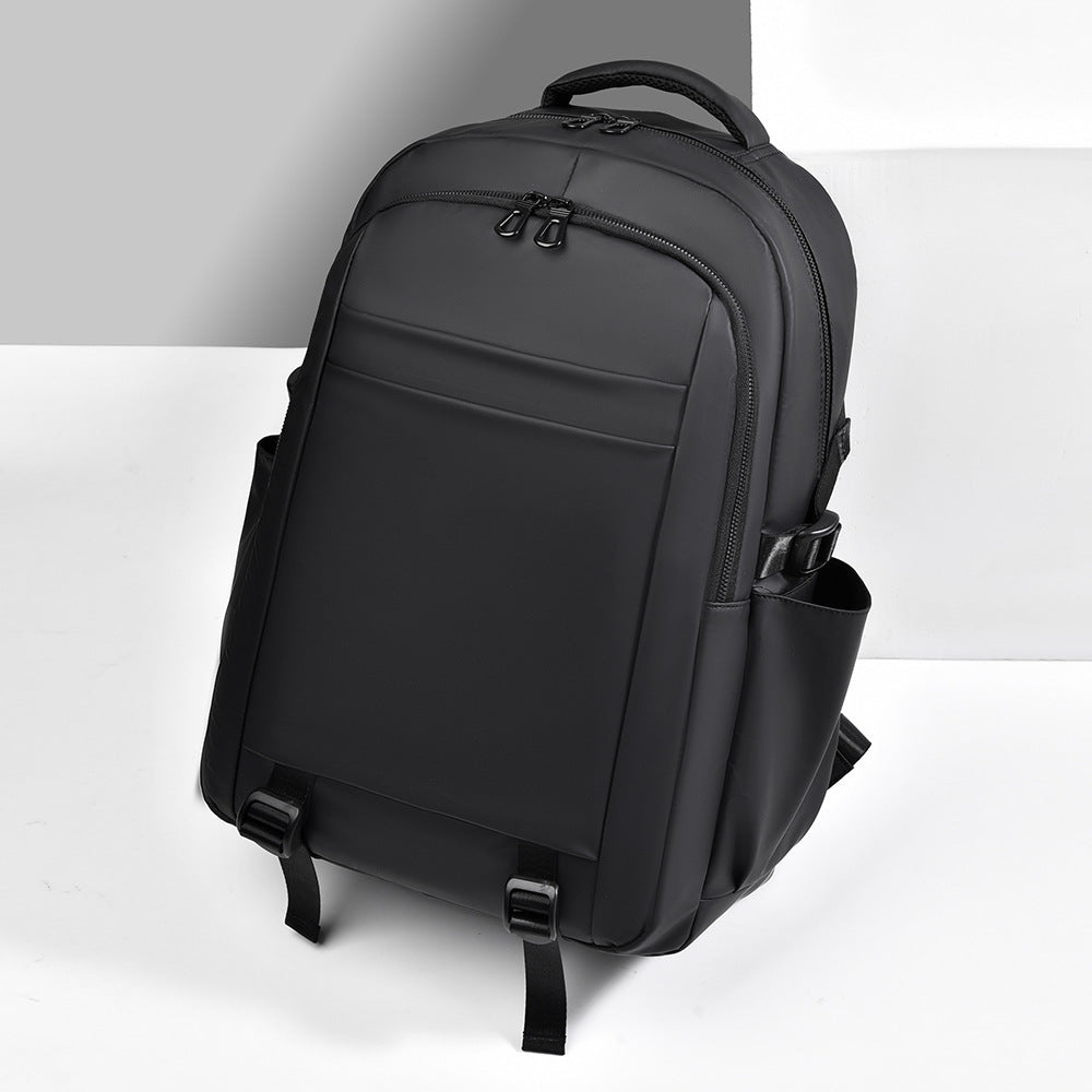 Robust Laptop Backpack with Secure Compartment 
Maetiva