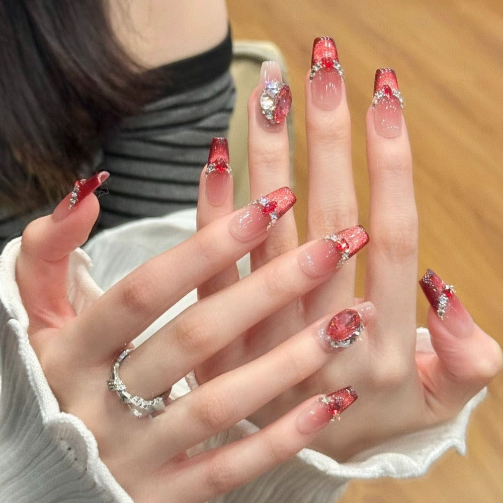Decorative Press-On Nail Art Set with Cute Bow Accents 
Maetiva