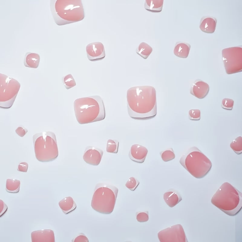 Customizable Press-On Nails 
Maetiva