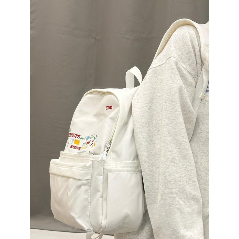 Urban Graphic Design Backpack 
Maetiva