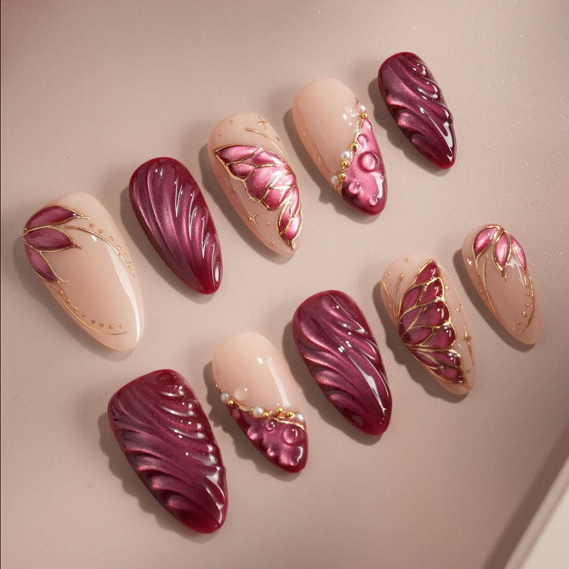 Stylish Art Nails 
Maetiva