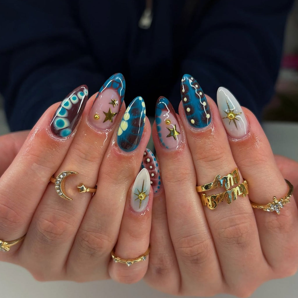 Creative Nail Art Set 
Maetiva