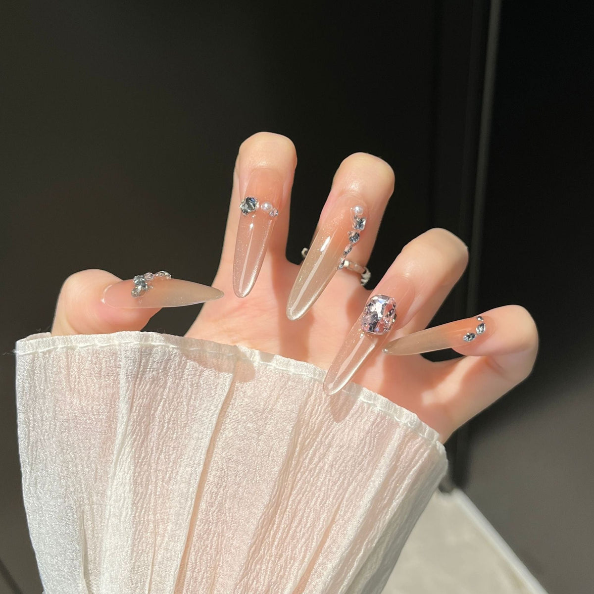 Glamorous Crystal-Studded Stiletto Press-On Nails 
Maetiva