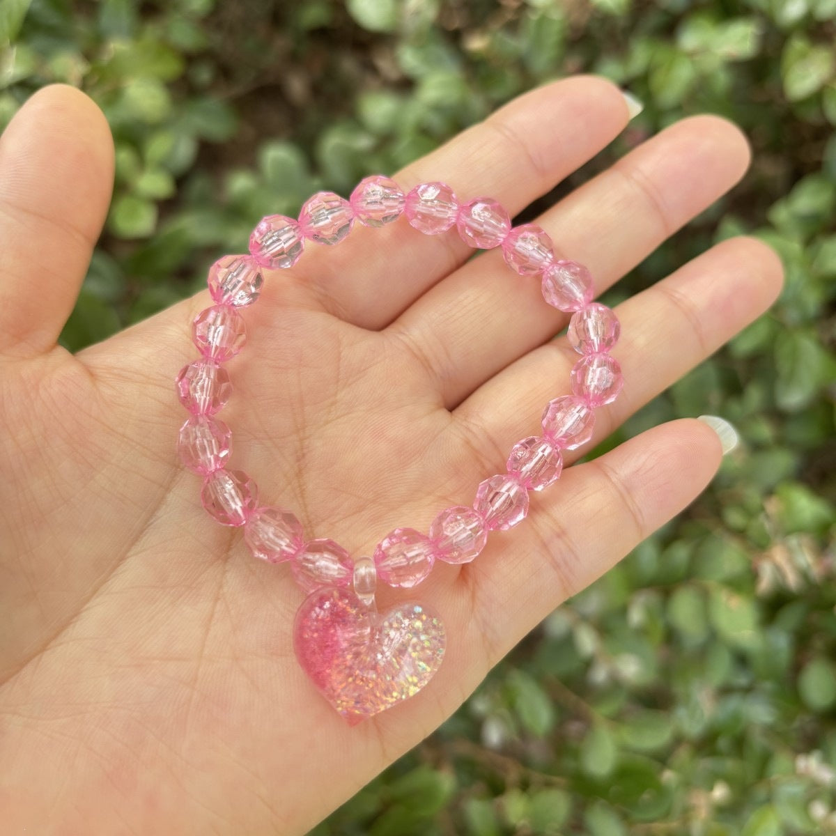 Cute bracelet with elephant charm Made of glass 
Maetiva