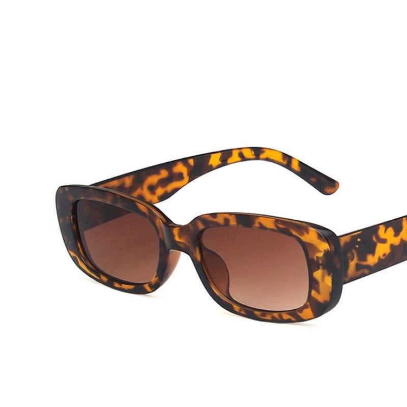 Stylish Vintage Sunglasses 
Maetiva