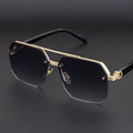 Geometric Metal Frame Sunglasses 
Maetiva