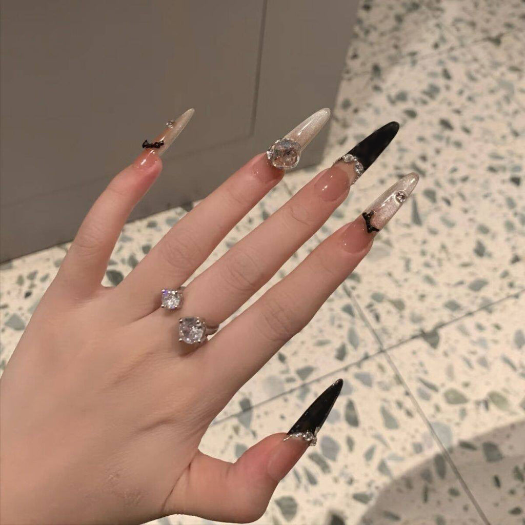 Elegant 3D Embellished Press-On Nail Extensions 
Maetiva