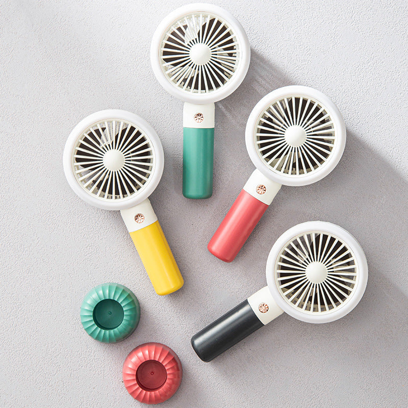 Compact Cooling Desk Fan 
Maetiva