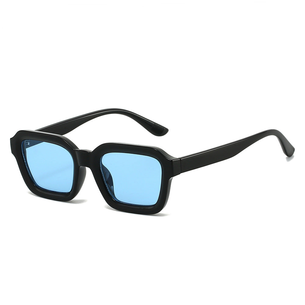 Trendy Geometric Frame Sunglasses 
Maetiva