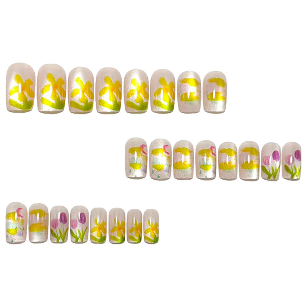 Artificial nails with colorful spring design 
Maetiva