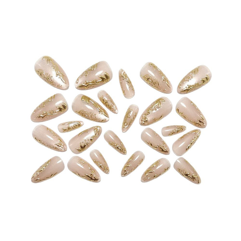 Artificial Nails 
Maetiva
