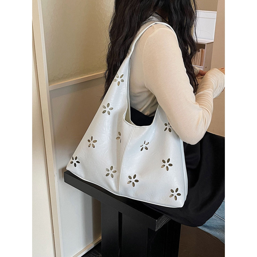 Floral Cut-Out Hobo Bag 
Maetiva