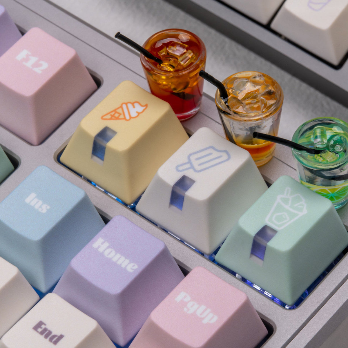 Mechanical Gaming Keyboard 
Maetiva