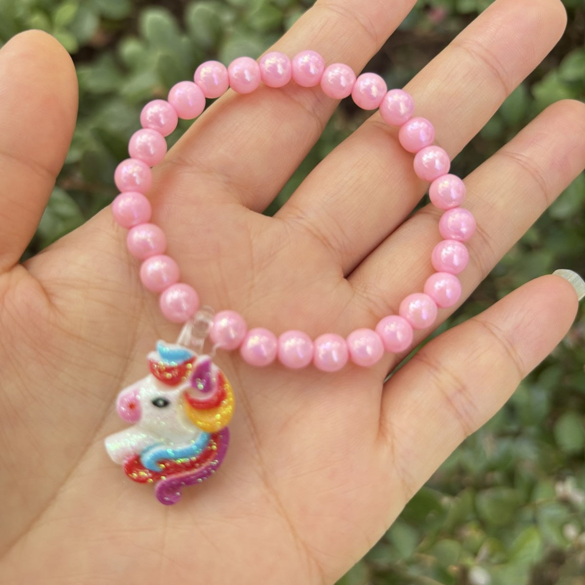 Cute bracelet with elephant charm Made of glass 
Maetiva