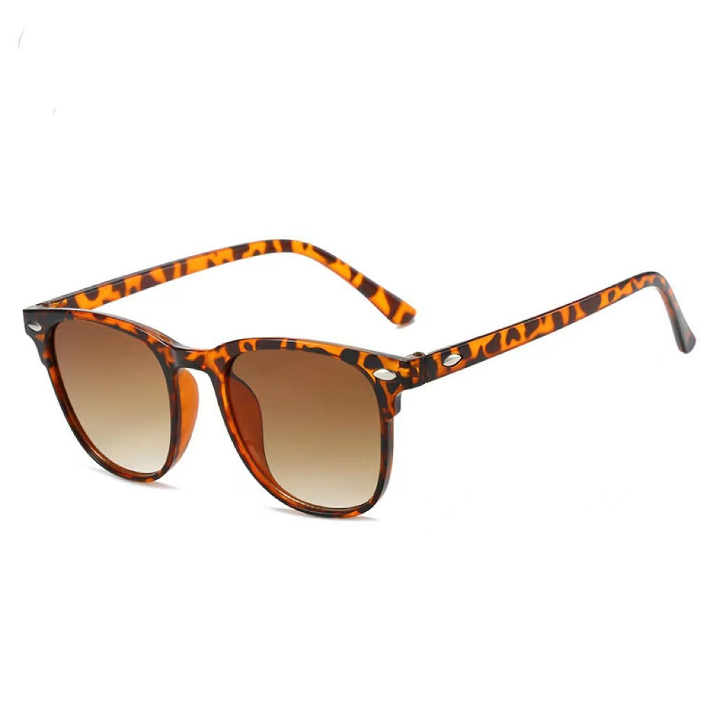 Retro Style 
Maetiva